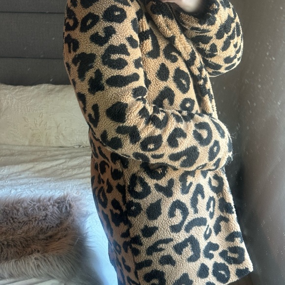 Apparis x Bandier leopard teddy coat - Picture 5 of 5